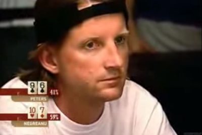 Daniel Negreanu lee un bluff y va all in con 10/7