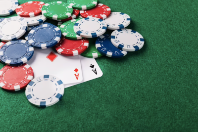 ¿Qué es el Texas Hold'em y cómo jugarlo en línea en ggpoker.com?